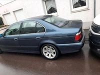 Gebraucht BMW 525 193 PS (141 kW) 2002 Blau Limousine