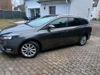 Gebraucht Ford Focus Business Edition 125 PS (91 kW) 2017 Grün Kombi