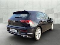 Gebraucht VW Golf VIII Style 150 PS (110 kW) 2022 Deep black perleffekt Limousine