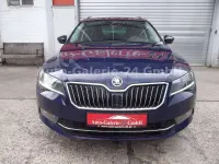 Gebraucht Skoda Superb 179 PS (131 kW) 2016 Blau Kombi