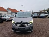 Gebraucht Renault Trafic Life 145 PS (106 kW) 2020 Grau Van / Kleinbus