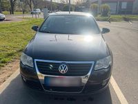 Gebraucht VW Passat 140 PS (102 kW) 2008 Schwarz Limousine