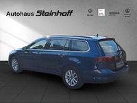 Gebraucht VW Passat 150 PS (110 kW) 2022 Blau Kombi