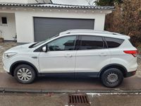 Gebraucht Ford Kuga Trend 150 PS (110 kW) 2015 Weiß SUV