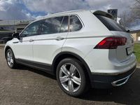 Gebraucht VW Tiguan Elegance 150 PS (110 kW) 2021 Oryxweiß perlmutteffekt SUV