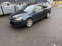 Gebraucht VW Golf VI Trendline 102 PS (75 kW) 2010 Kombi