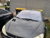 Gebraucht Peugeot 206 CC 109 PS (80 kW) 2004 Schwarz Cabrio