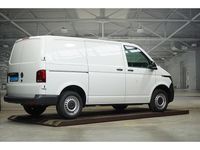 Gebraucht VW Transporter 150 PS (110 kW) 2024 Weiß Van