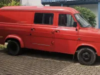 Gebraucht Ford Transit 1983 Rot Van / Kleinbus