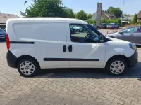 Gebraucht Fiat Doblò 95 PS (69 kW) 2019 Weiß Van / Kleinbus