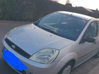 Gebraucht Ford Fiesta 80 PS (58 kW) 2005 Silber Kleinwagen