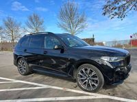 gebraucht BMW X7 X7xDrive 30 d M Sport Pano 22 ALU 7 Sitzer