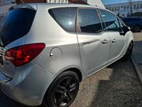 Gebraucht Opel Meriva 101 PS (74 kW) 2012 Van / Kleinbus