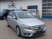Gebraucht Mercedes B180 122 PS (89 kW) 2012 Silber Van / Kleinbus