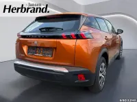 Gebraucht Peugeot e-2008 100 kW (136 PS) 2022 Orange SUV