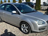 Gebraucht Ford Focus Titanium 116 PS (85 kW) 2006 Silber Limousine