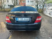 Second-hand Mercedes C200 AMG line 184 CP (135 kW) 2008 Negru Berlinǎ