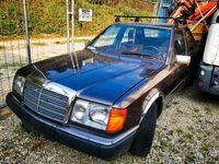 Gebraucht Mercedes E250 85 PS (62 kW) 1991 Violet Limousine