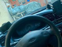 Gebraucht Ford Fiesta 65 PS (47 kW) 1997 Rot Kleinwagen