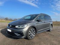 Gebraucht VW Touran Highline 179 PS (131 kW) 2017 Grau Van / Kleinbus