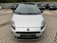 Gebraucht Fiat Punto Pop 69 PS (50 kW) 2015 Grau Limousine