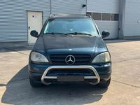 Gebraucht Mercedes ML320 218 PS (160 kW) 2002 Schwarz SUV