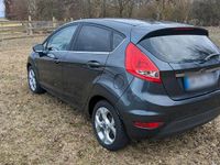 Gebraucht Ford Fiesta 80 PS (58 kW) 2009 Grau Kleinwagen