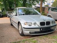Second-hand BMW 316 Compact 112 CP (82 kW) 2004 Argintiu Hatchback