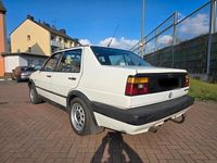 Second-hand VW Jetta S 60 CP (44 kW) 1990 Alb Berlinǎ