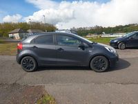 Gebraucht Kia Rio 86 PS (63 kW) 2014 Grau Limousine