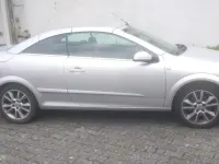 Gebraucht Opel Astra 115 PS (84 kW) 2006 Silber Cabrio