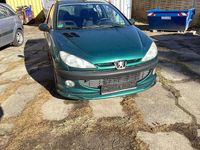 Gebraucht Peugeot 206 88 PS (64 kW) 1999 Grün Kleinwagen