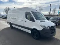 Używany Mercedes Sprinter 170 KM (125 kW) 2025 Biały Van