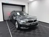Gebraucht BMW 318 Advantage 156 PS (114 kW) 2020 Grau Kombi