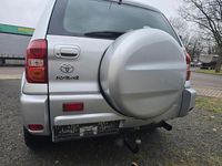 Gebraucht Toyota RAV4 150 PS (110 kW) 2004 Silber SUV
