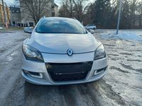 Gebraucht Renault Mégane GrandTour GT-Line 131 PS (96 kW) 2012 Silber Kombi