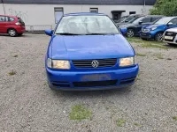 Usata VW Polo Comfortline 60 CV (44 kW) 1998 Blu Berlina