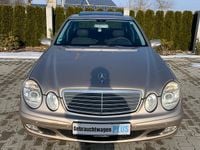 Second-hand Mercedes E200 163 CP (119 kW) 2003 Auriu Berlinǎ