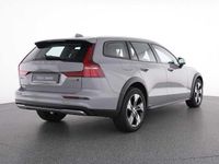 Gebraucht Volvo V60 CC 145 PS (106 kW) 2023 Kombi