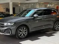 Gebraucht VW Touareg R-line 286 PS (210 kW) 2024 Grau SUV