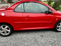 Gebraucht Peugeot 206 CC 109 PS (80 kW) 2006 Rot Cabrio