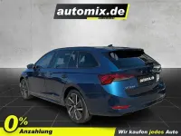 Gebraucht Skoda Octavia Clever 150 PS (110 kW) 2022 Lava blau Kombi
