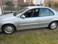Gebraucht Opel Omega 144 PS (105 kW) 2000 Silber Limousine
