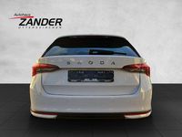 Gebraucht Skoda Octavia Selection 116 PS (85 kW) 2024 Candyweiß Kombi