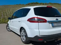 Gebraucht Ford S-MAX Titanium 140 PS (102 kW) 2011 Weiß Van / Kleinbus