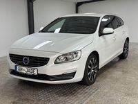 Gebraucht Volvo V60 120 PS (88 kW) 2017 Weiß Kombi