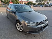 Gebraucht VW Jetta Comfortline 140 PS (102 kW) 2011 Grau Limousine