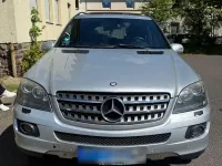 Gebraucht Mercedes ML320 224 PS (164 kW) 2008 Silber SUV