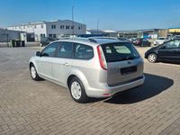 Usata Ford Focus 101 CV (74 kW) 2010 Argento Berlina