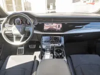 Gebraucht Audi Q8 S-Line 286 PS (210 kW) 2023 Waitomoblau metallic SUV
